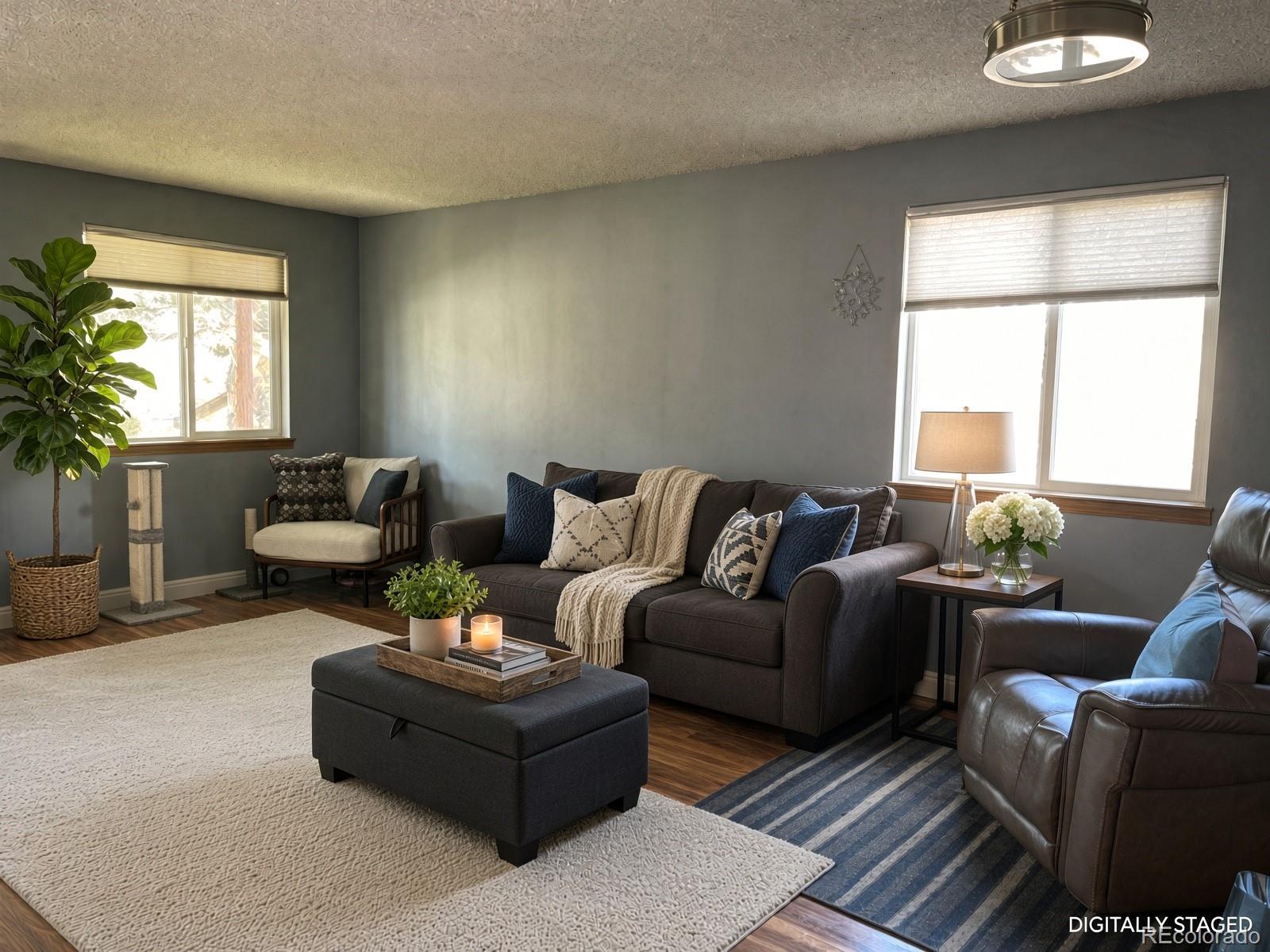 972 S Yukon St, Lakewood, CO 80226