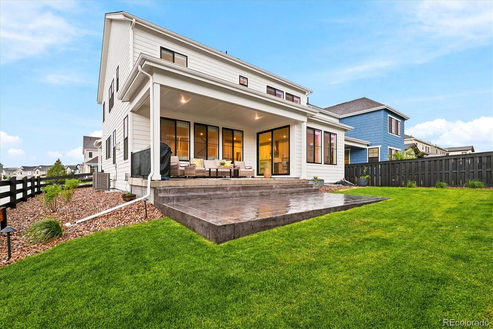 8908 Buttonwillow Dr, Littleton, CO 80125