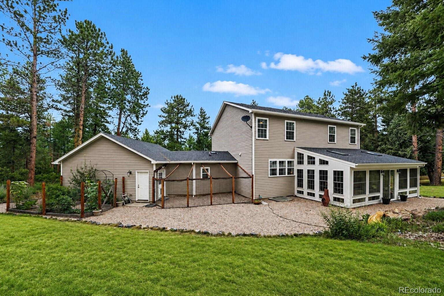 4854 Cheyenne Dr, Larkspur, CO 80118