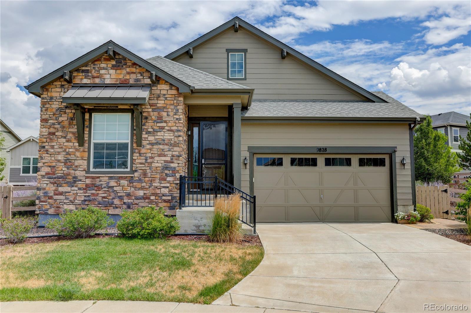 9828 Eagle River St, Littleton, CO 80125