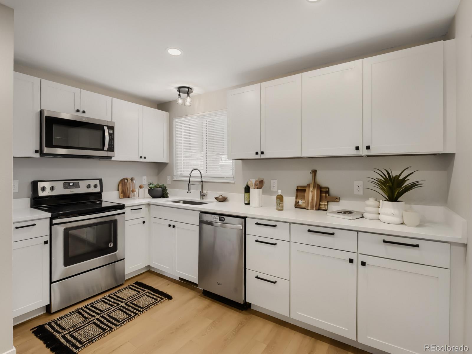 7782 W Glasgow Pl, Littleton, CO 80128