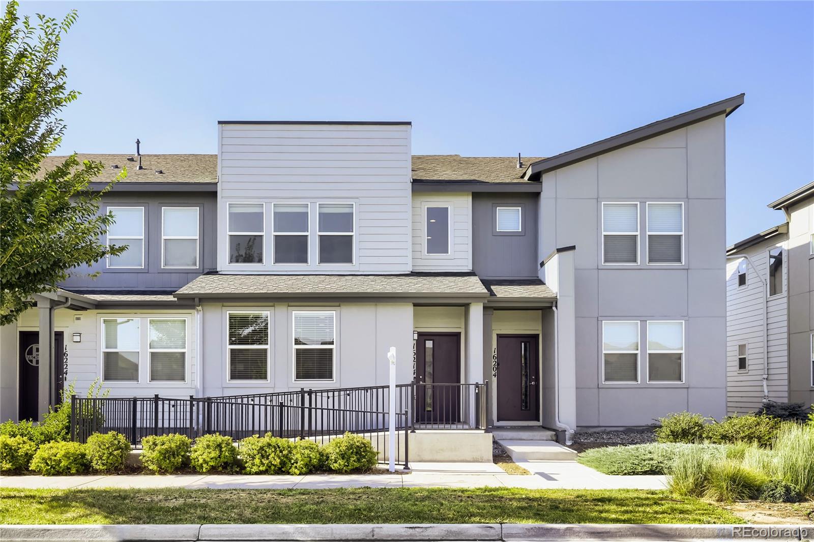 16214 E 47th Dr, Denver, CO 80239