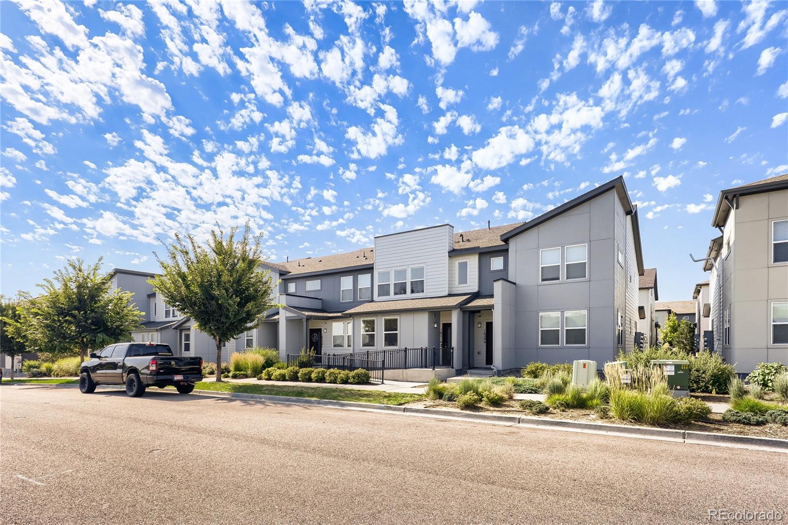 16214 E 47th Dr, Denver, CO 80239
