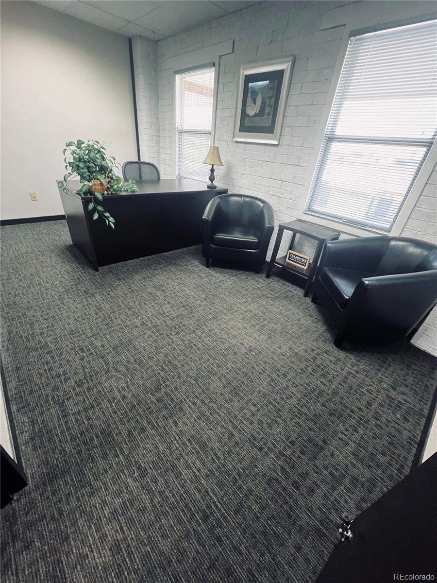2020 S Pueblo Blvd, Pueblo, CO 81005