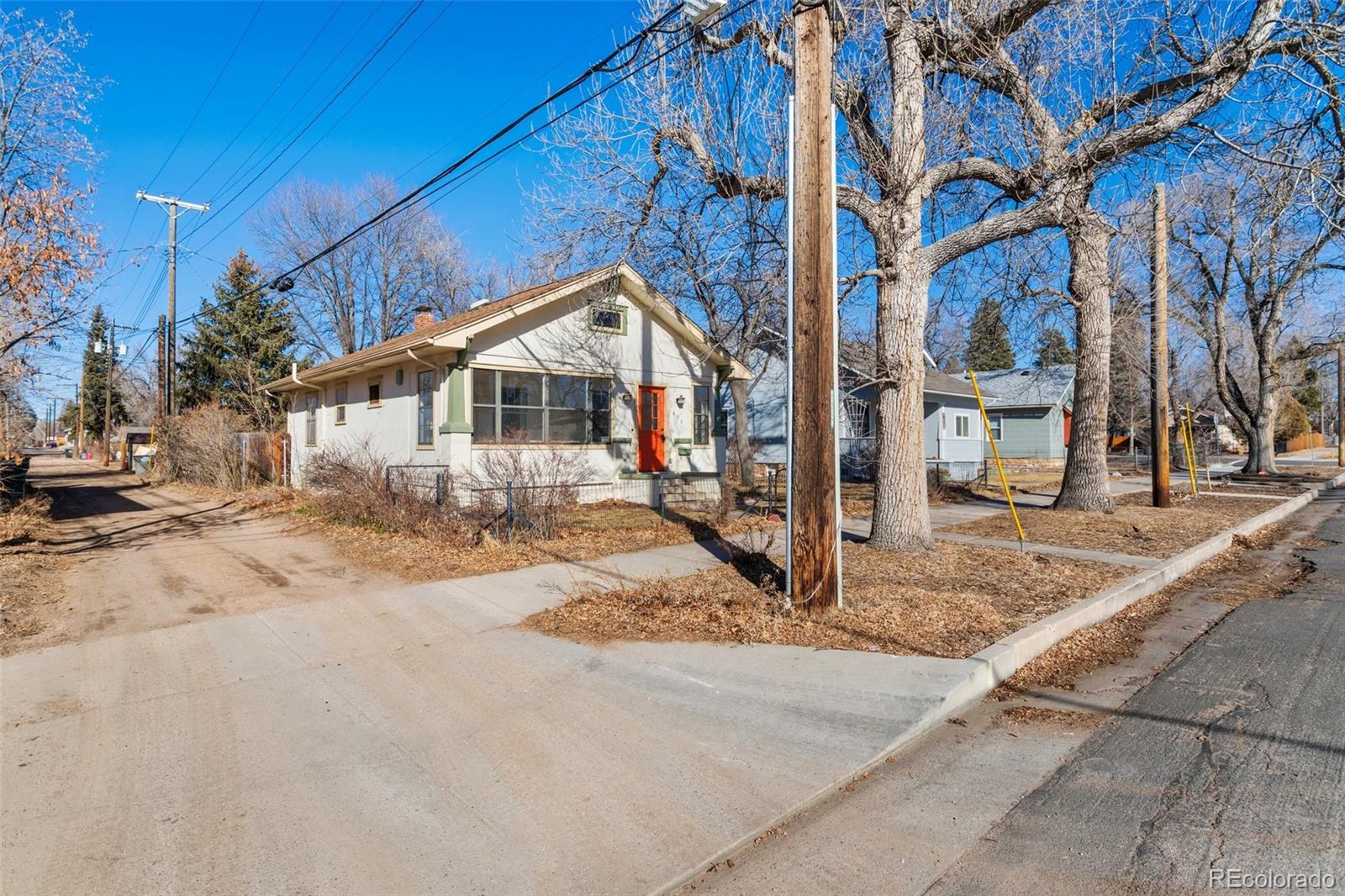 416 E Espanola St, Colorado Springs, CO 80907