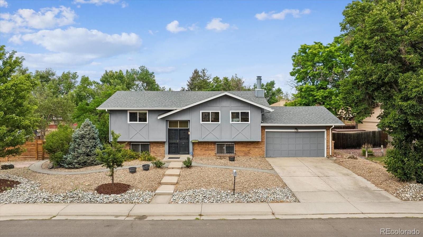 11931 E Hawaii Cir, Aurora, CO 80012