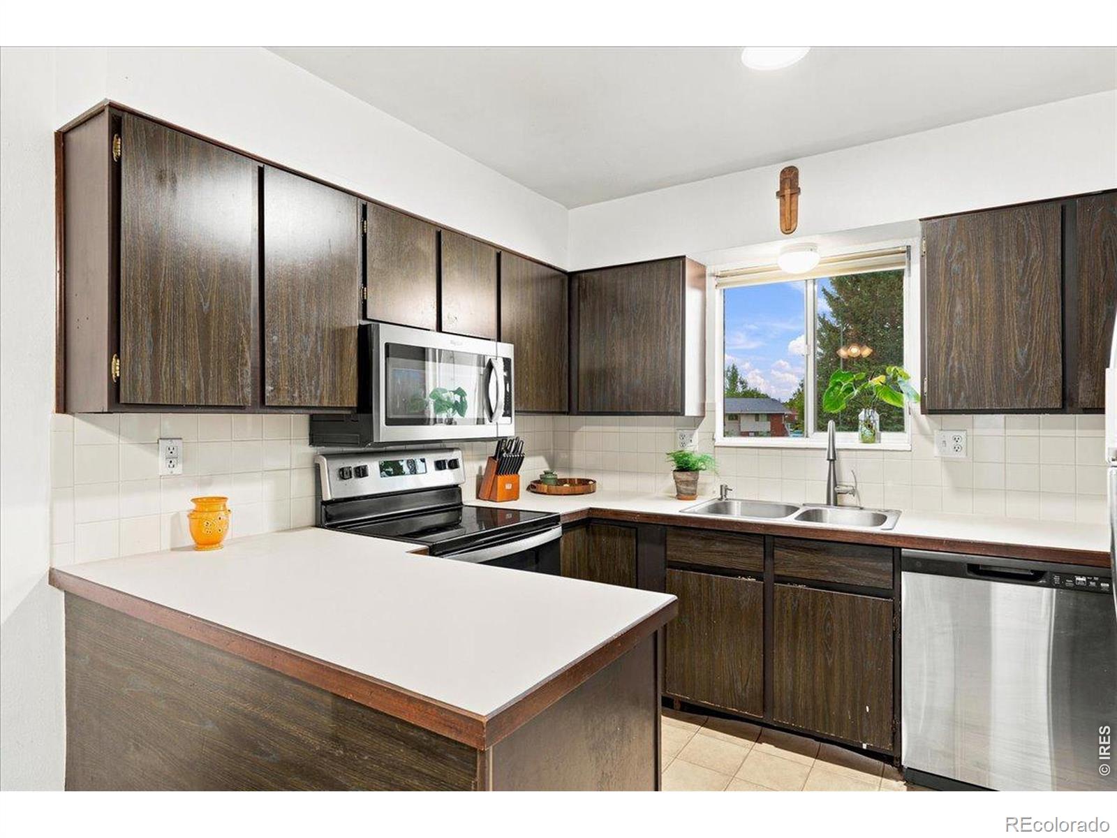 1727 Azalea Dr #4, Fort Collins, CO 80526