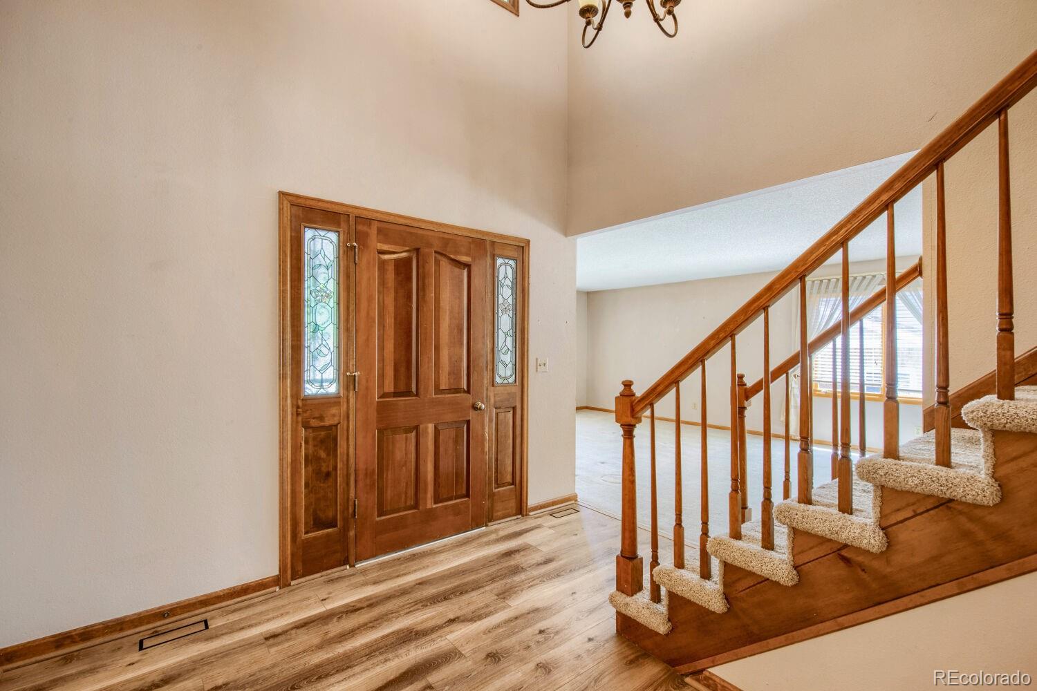 15956 E Crestridge Cir, Centennial, CO 80015