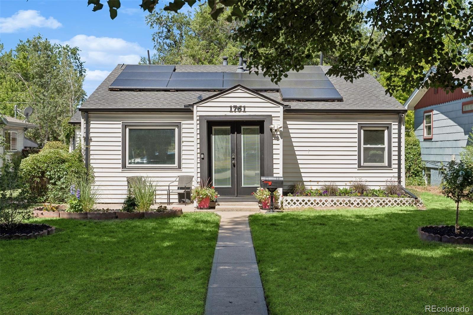 1761 Rosemary St, Denver, CO 80220