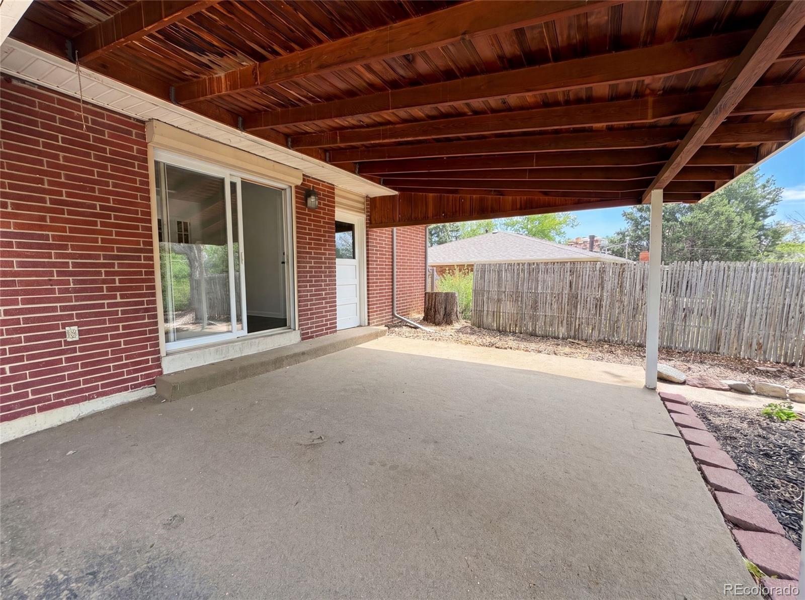 885 W 7th Avenue Dr, Broomfield, CO 80020