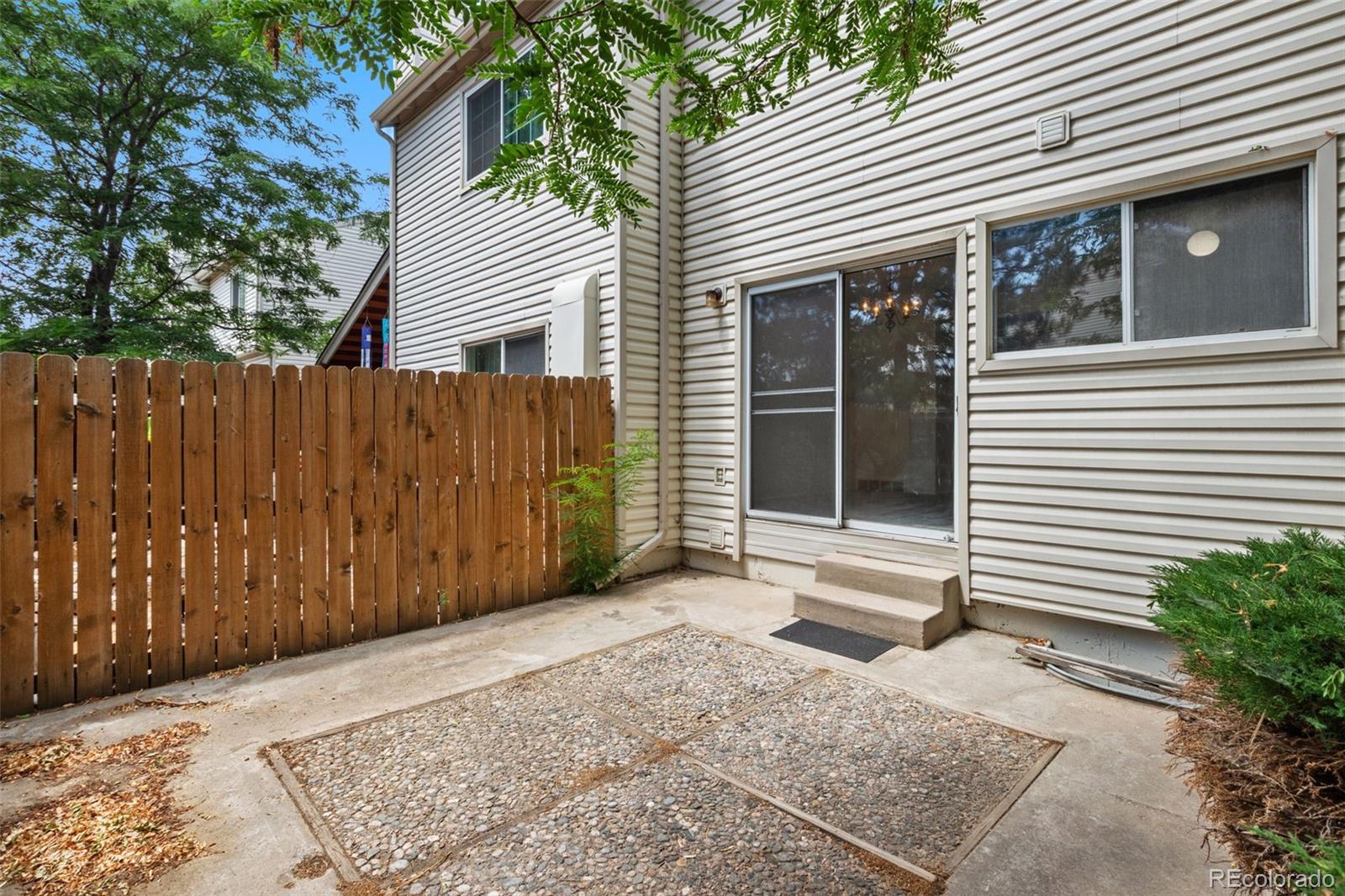 4231 S Mobile Cir #B, Aurora, CO 80013