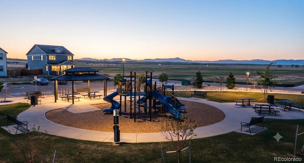 54973 E 28th Pl, Strasburg, CO 80136