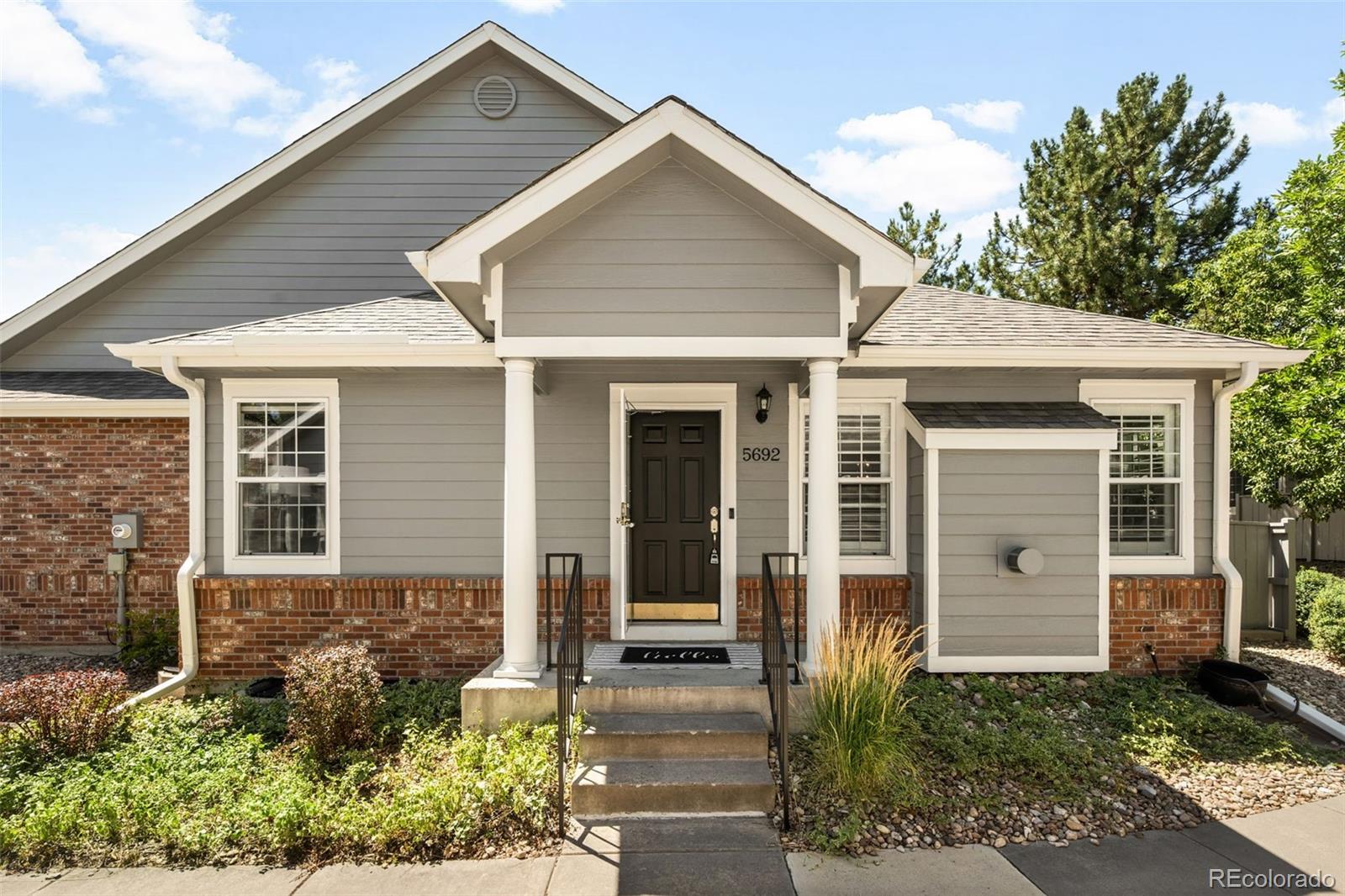 5692 E Nichols Pl, Englewood, CO 80112