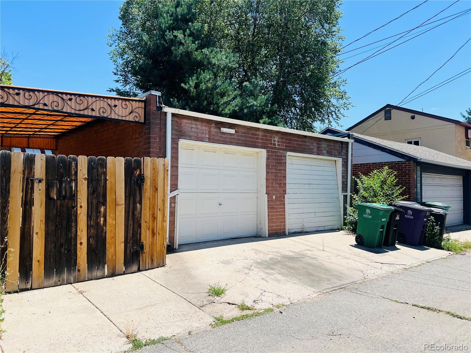 361 S Logan St, Denver, CO 80209