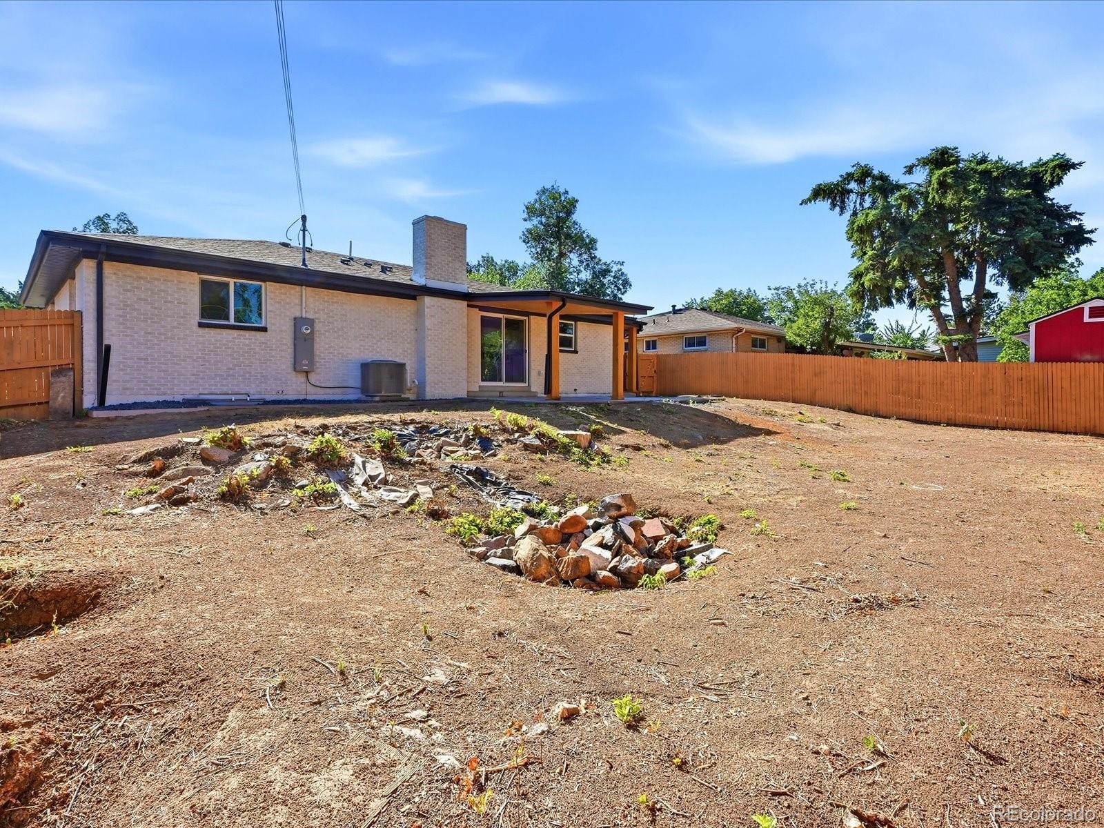 1049 Jamaica Ct, Aurora, CO 80010