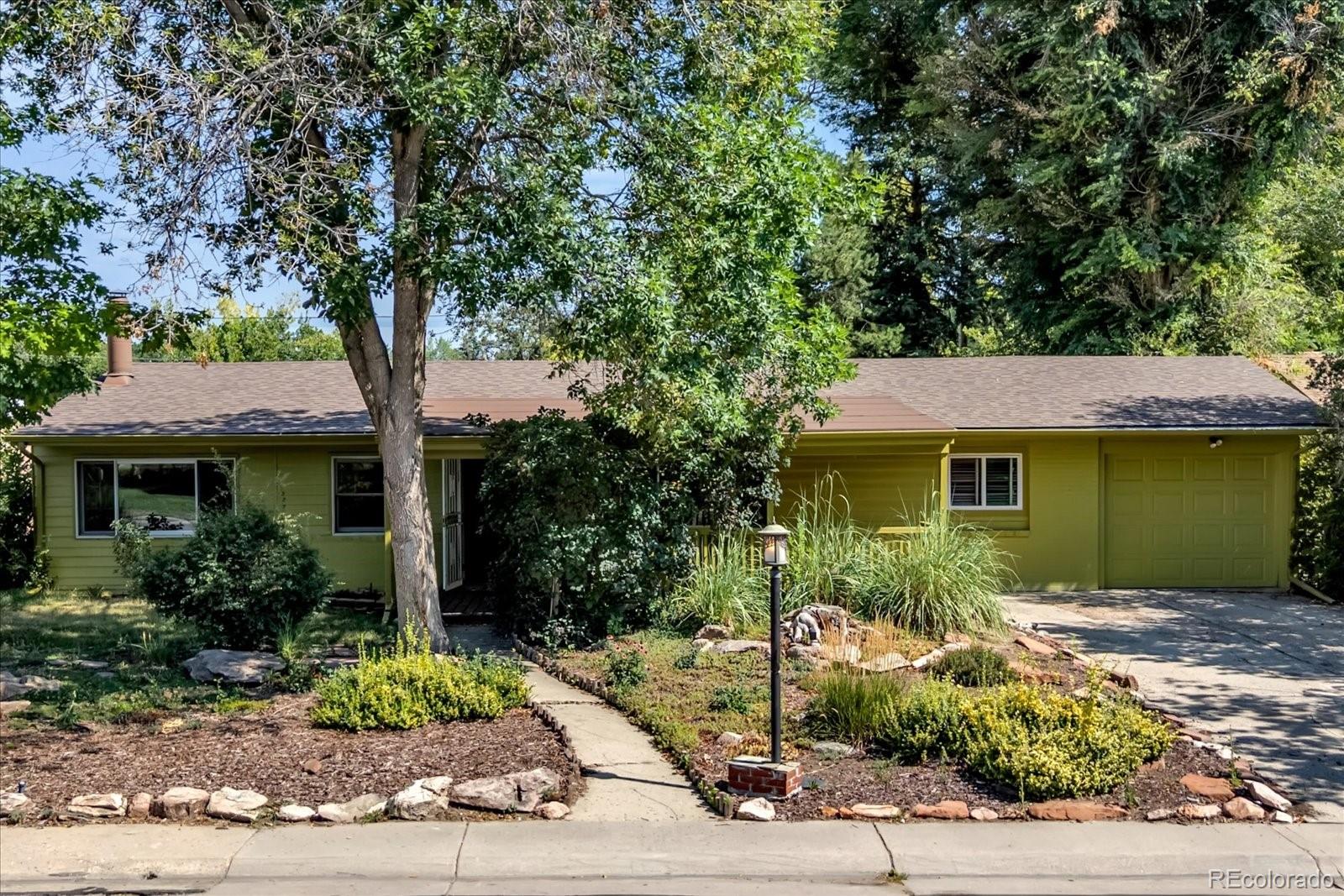 8165 W 19th Ave, Lakewood, CO 80214