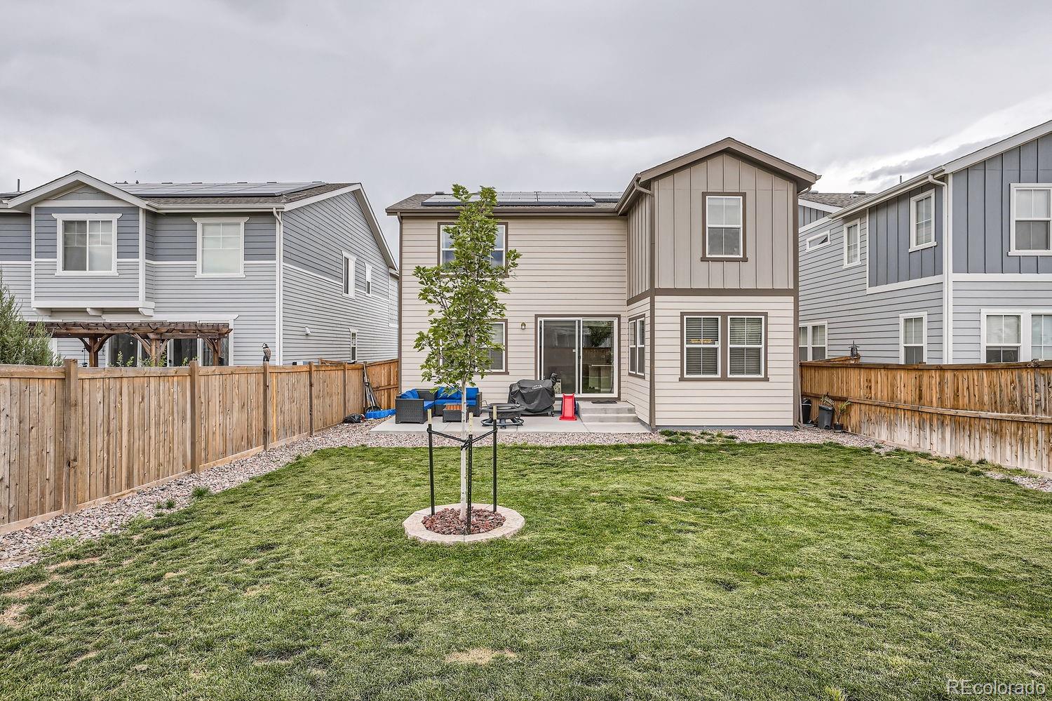 806 White Crow St, Aurora, CO 80018