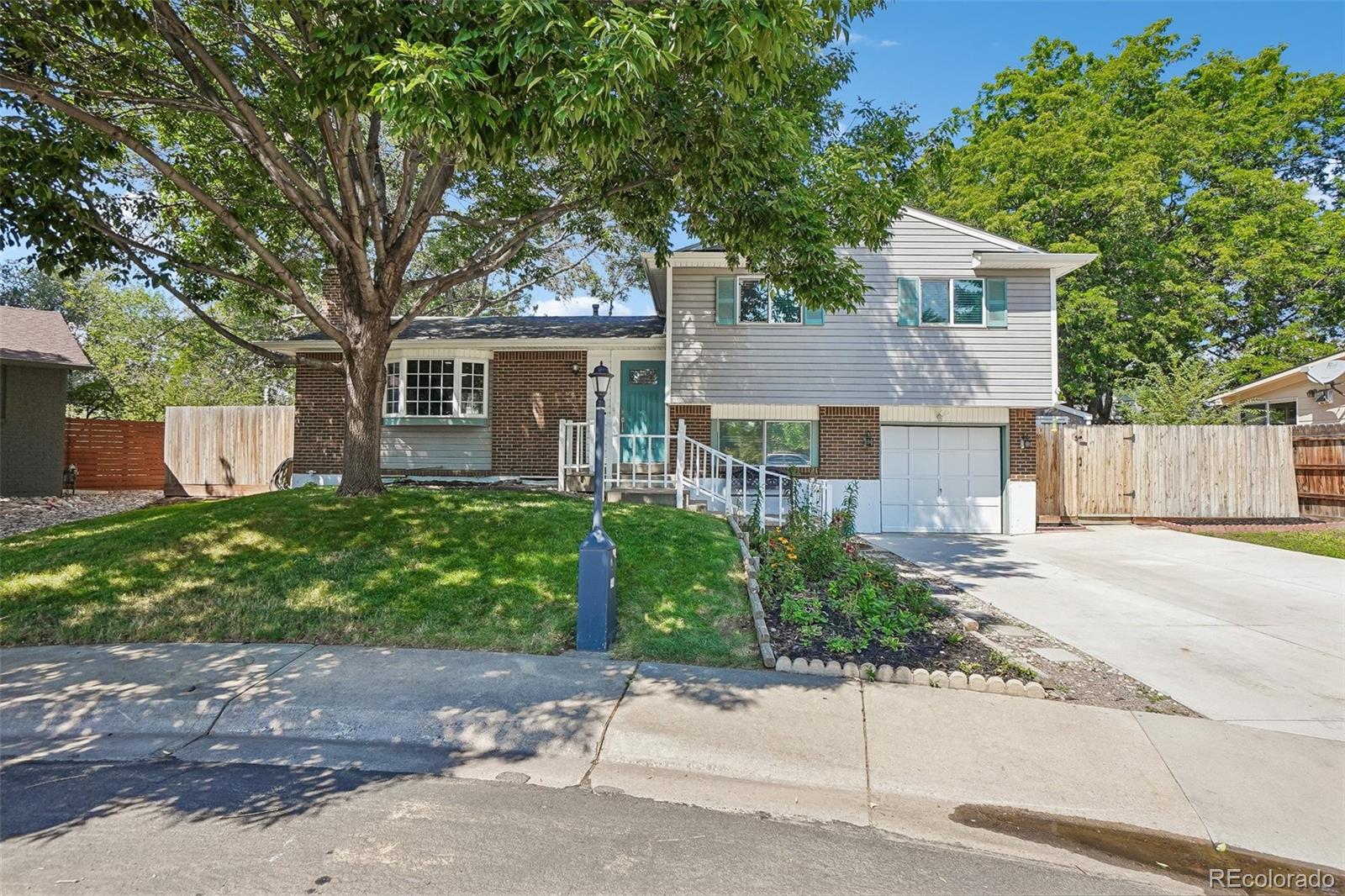 1635 Hartley Ct, Longmont, CO 80501