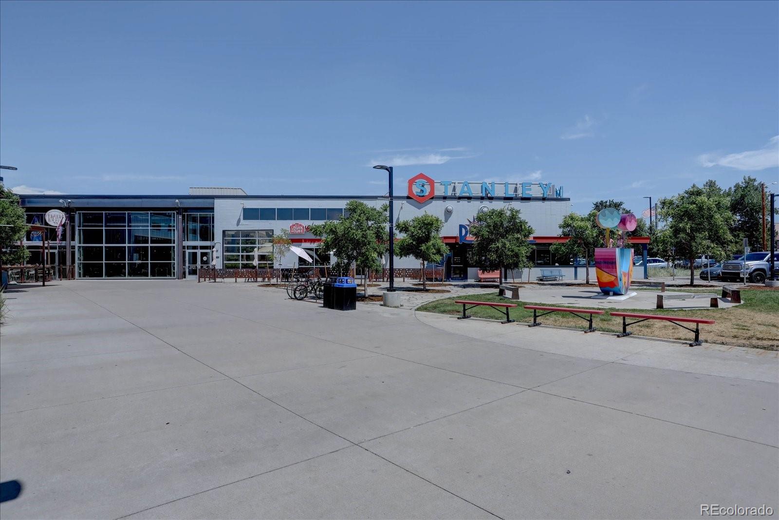 11279 E 25th Dr, Aurora, CO 80010