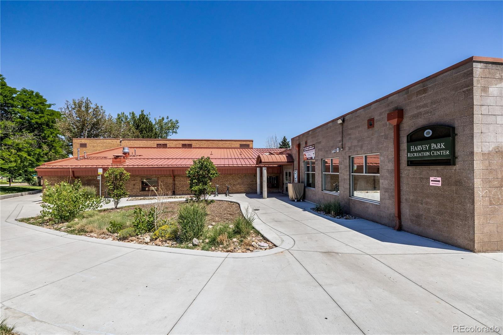 2615 S Raleigh St, Denver, CO 80219
