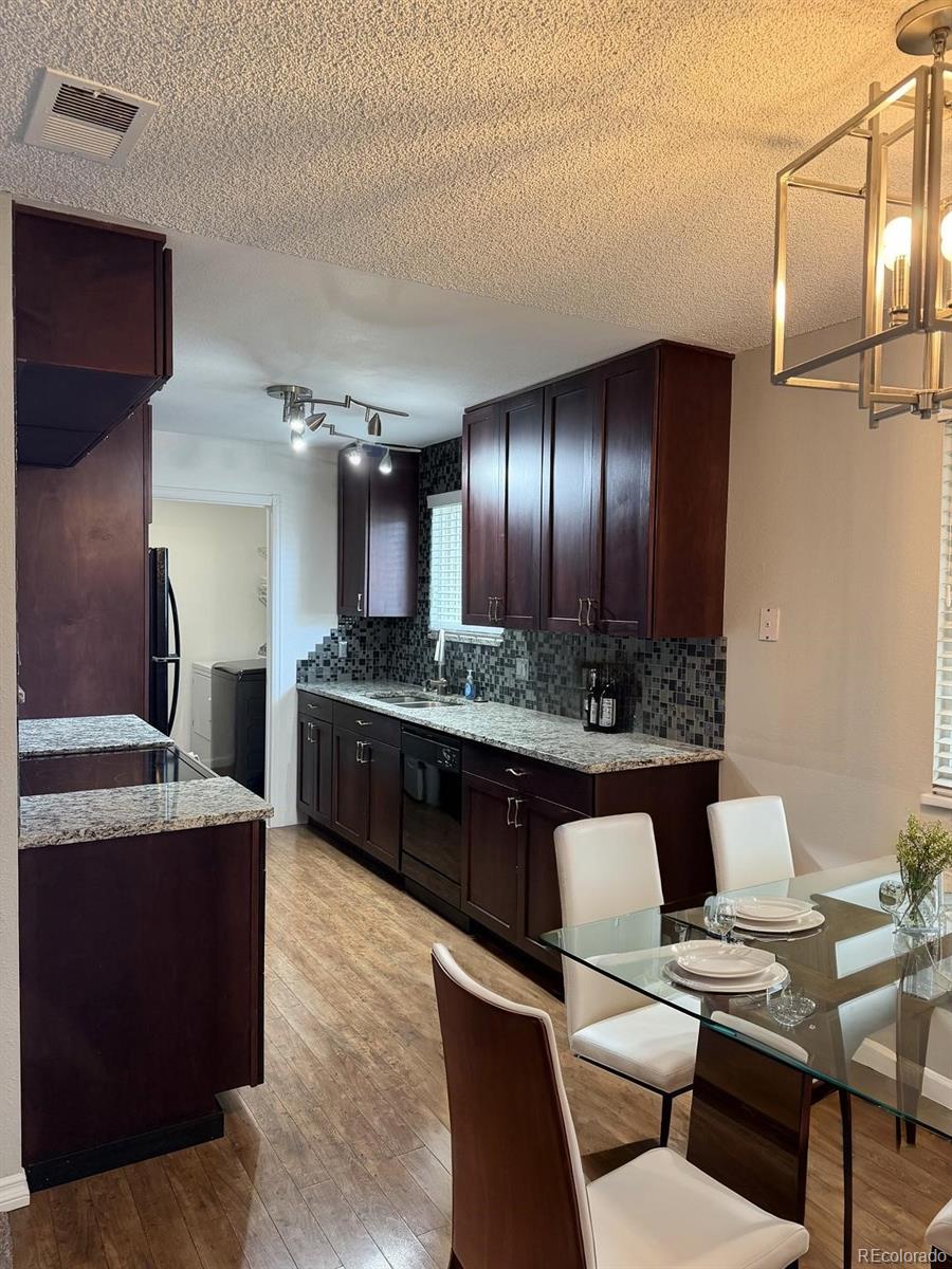9978 Appletree Pl, Denver, CO 80260