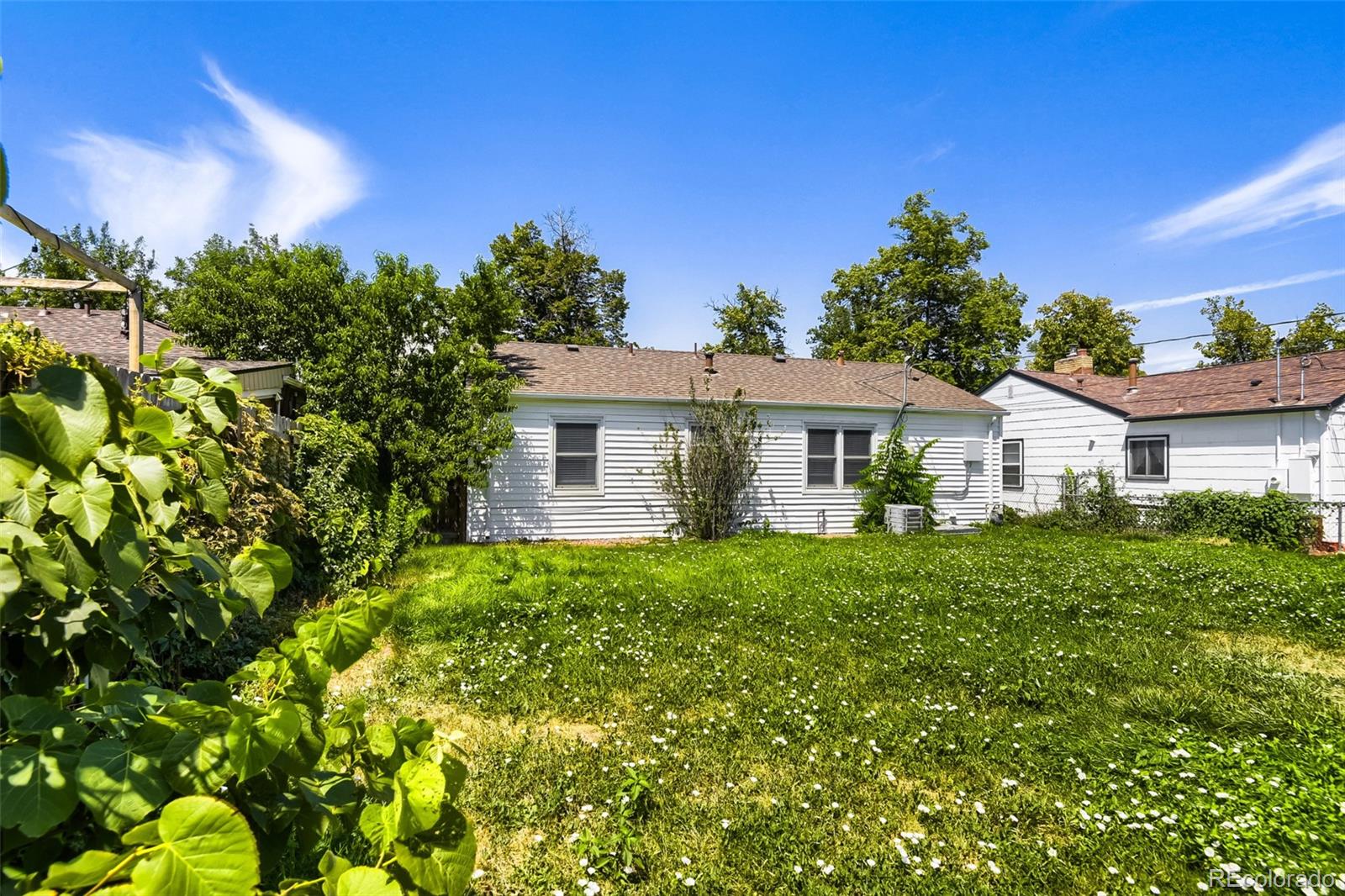2216 Elmira St, Aurora, CO 80010