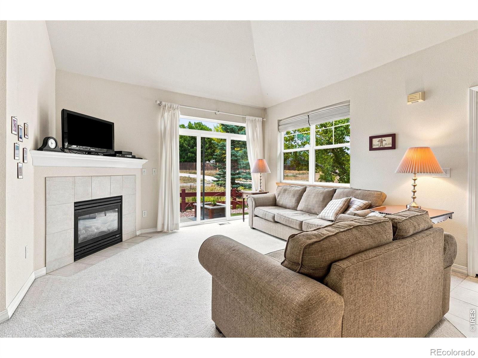 569 Wild Ridge Ln, Lafayette, CO 80026