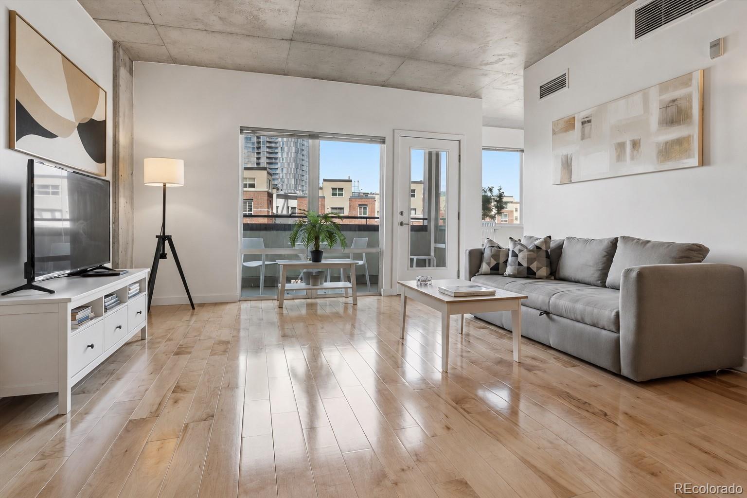 1475 Delgany St #304, Denver, CO 80202