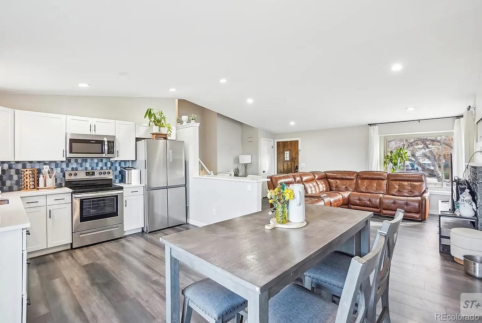 19003 E Oxford Dr, Aurora, CO 80013