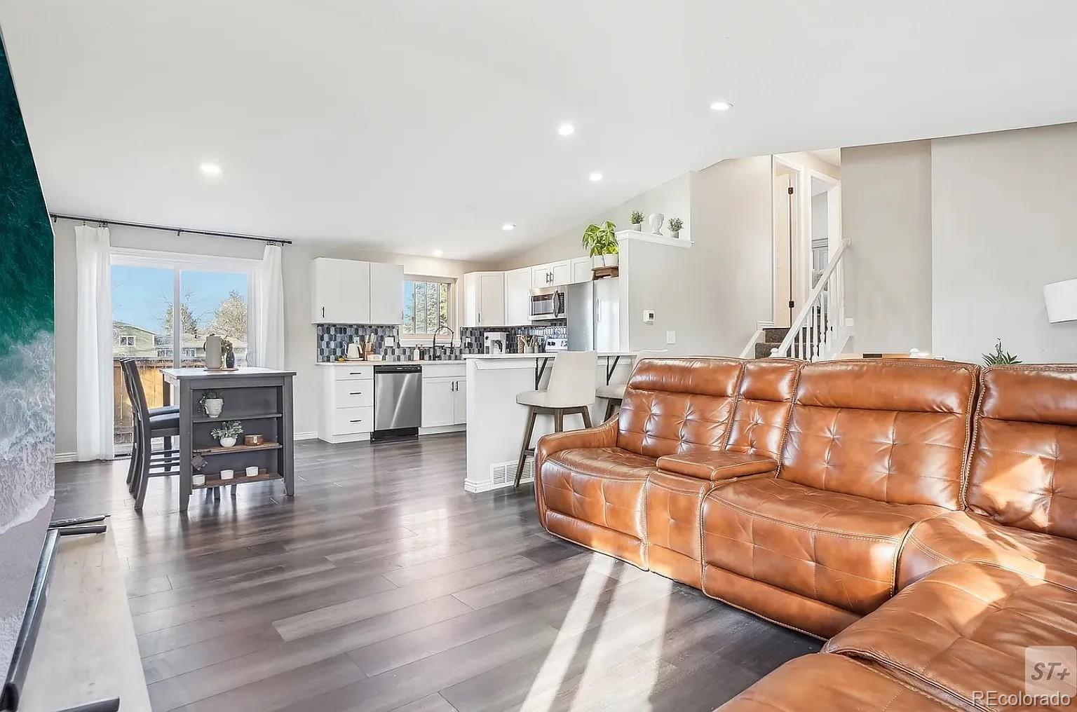 19003 E Oxford Dr, Aurora, CO 80013