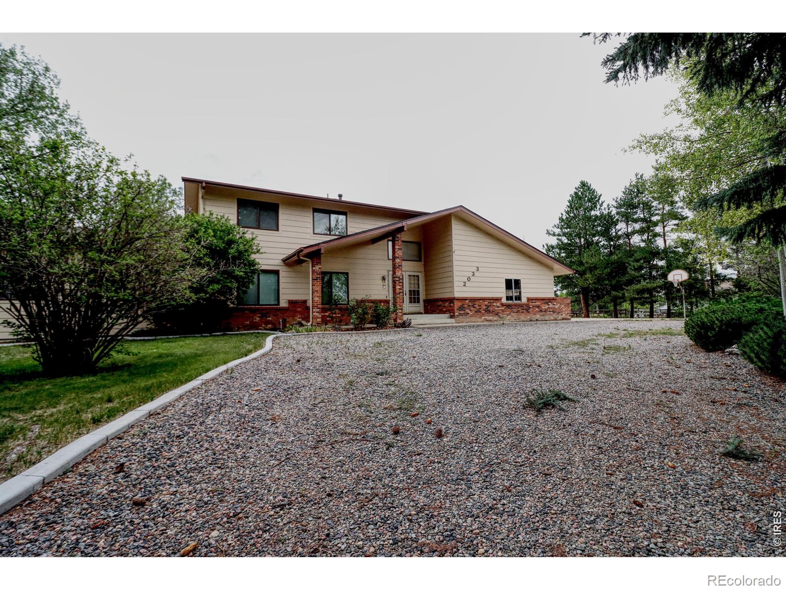 2033 River Glen Dr, Berthoud, CO 80513
