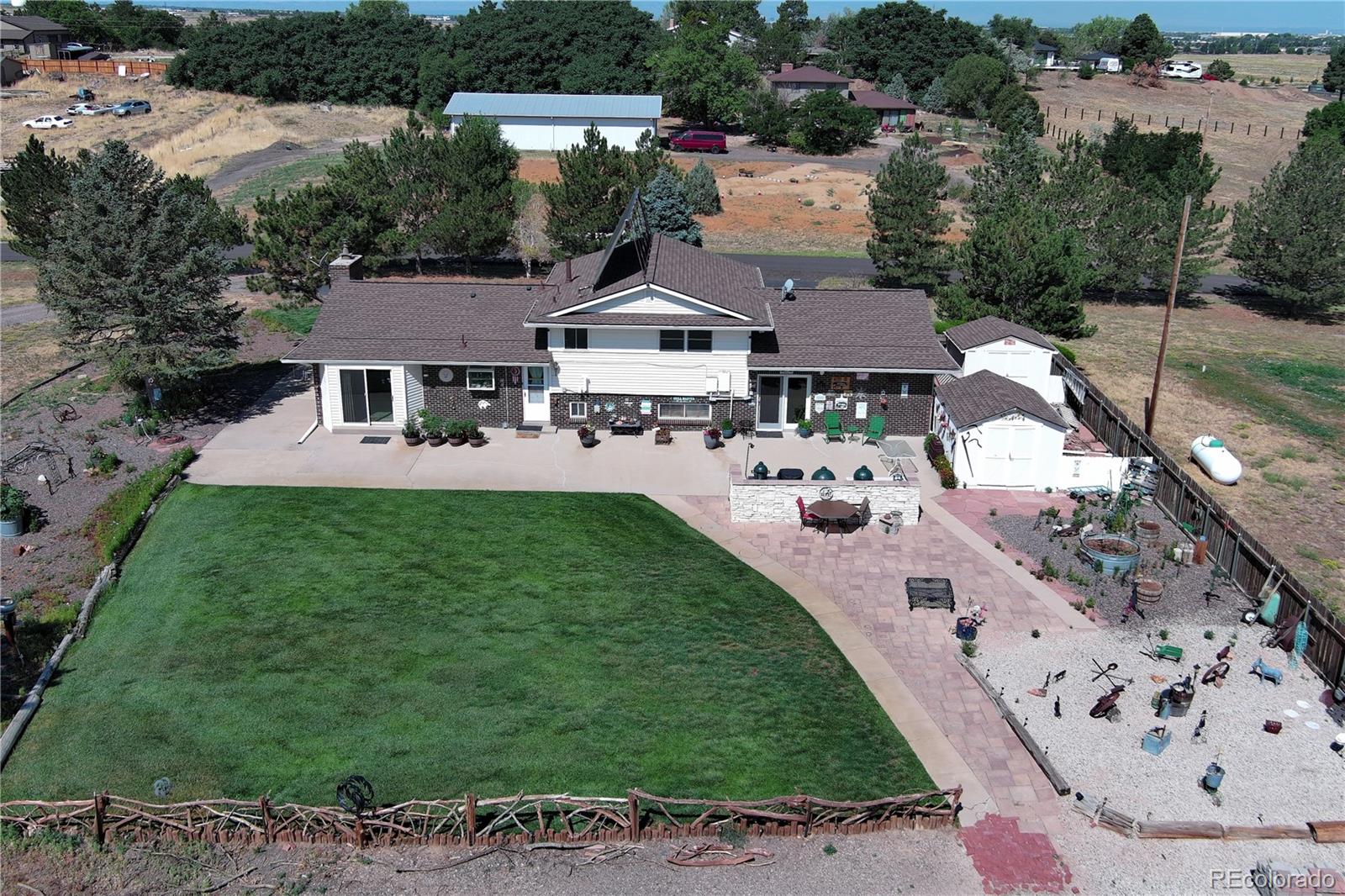 1014 Nepal St, Aurora, CO 80018