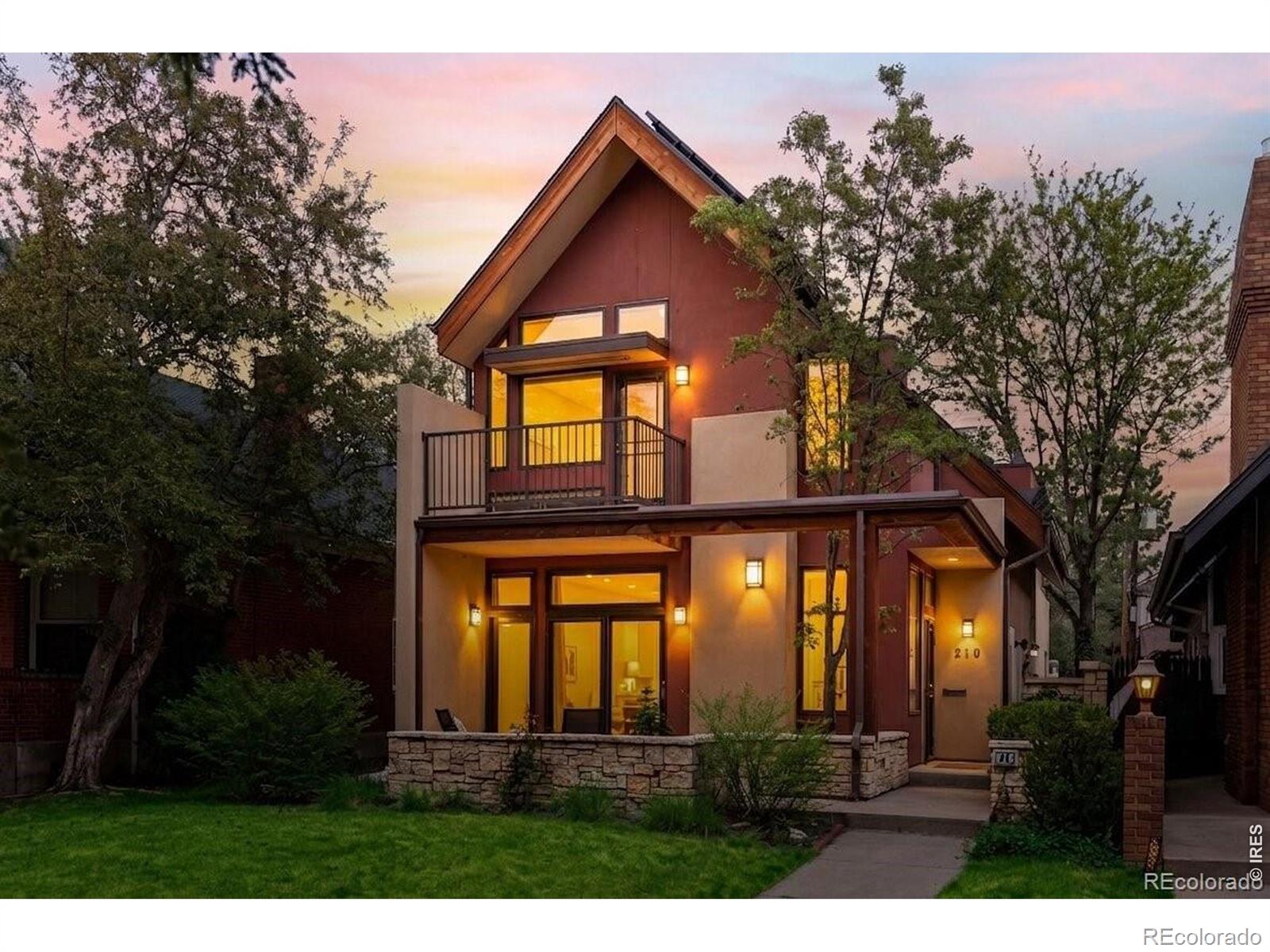 210 S Marion Pw, Denver, CO 80209