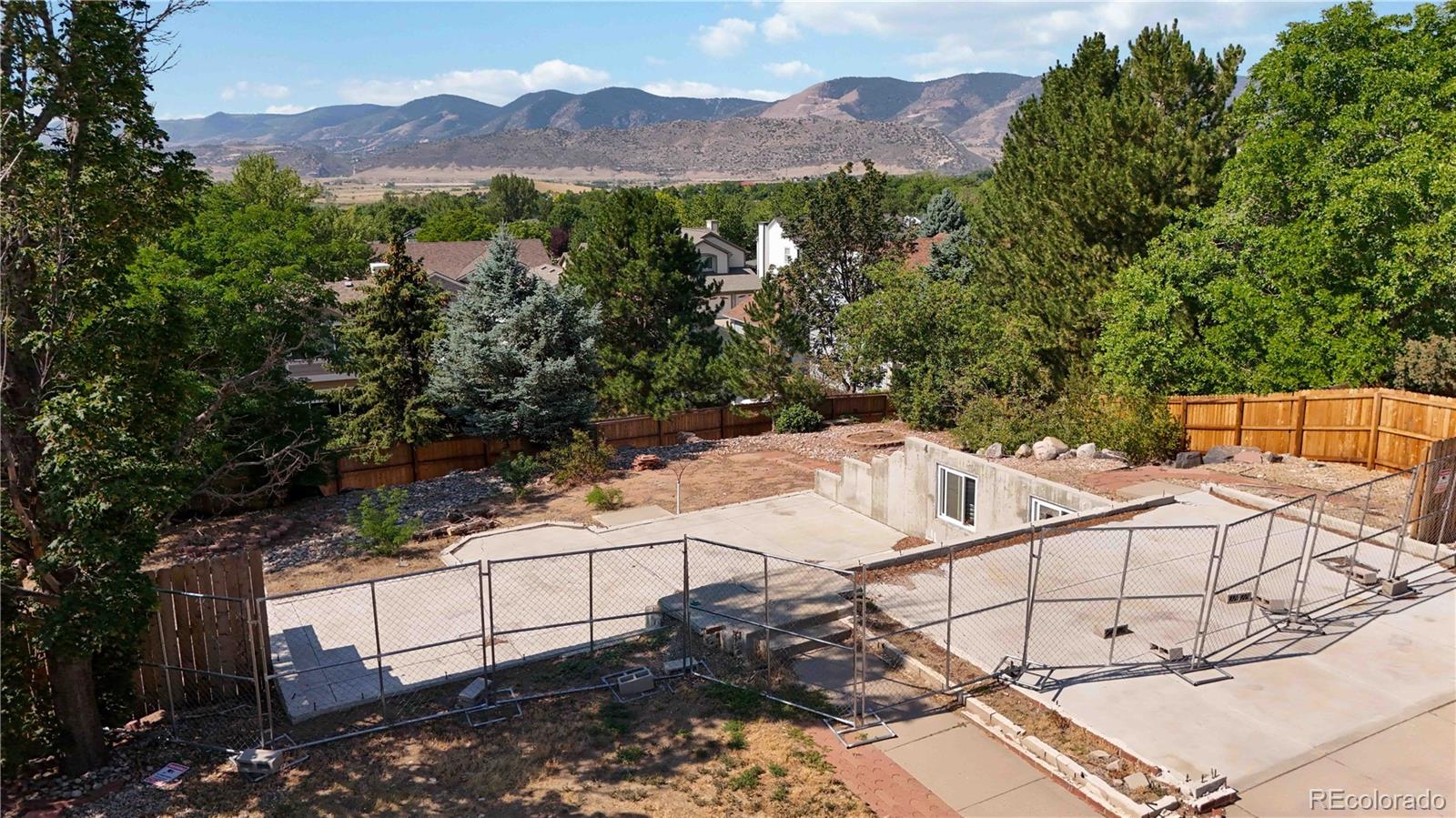 2703 S Cole Ct, Denver, CO 80228