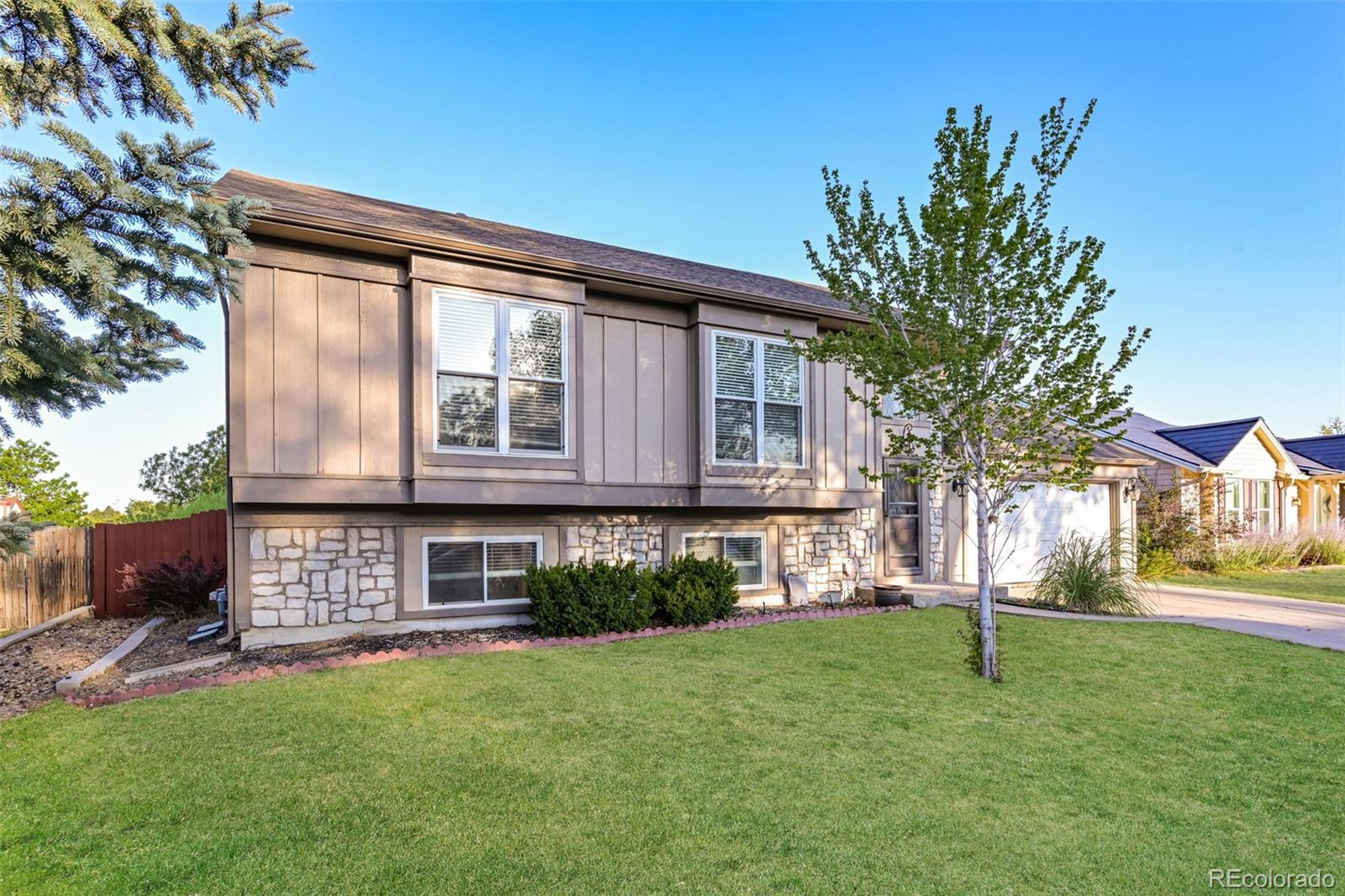5859 S Perth Pl, Centennial, CO 80015