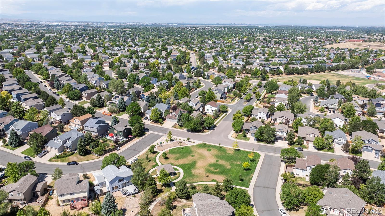 5519 S Versailles St, Aurora, CO 80015