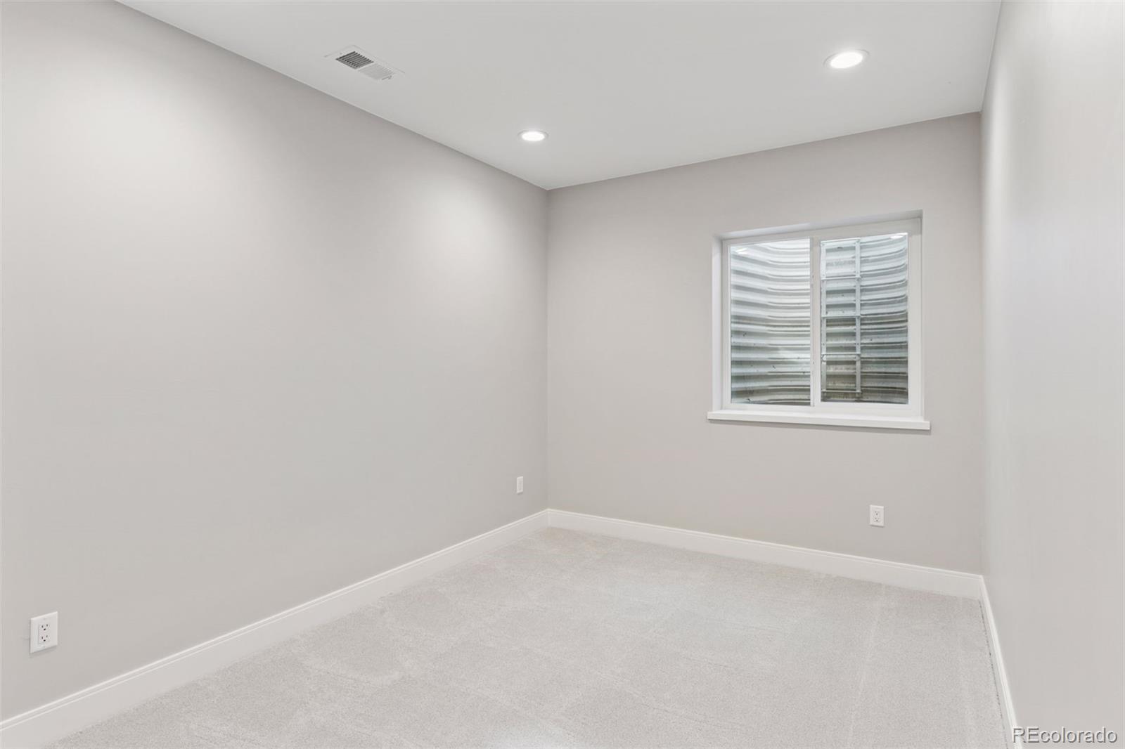 1425 Burt Ave, Berthoud, CO 80513