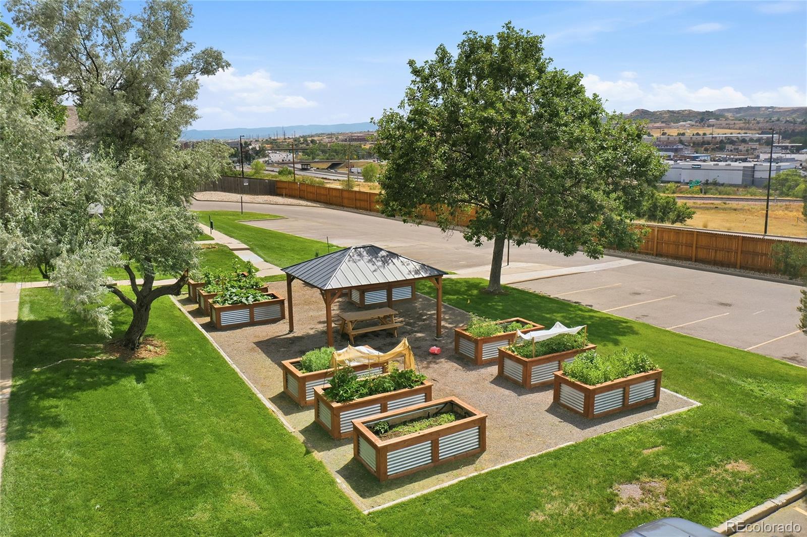 532 Oakwood Dr #B102, Castle Rock, CO 80104