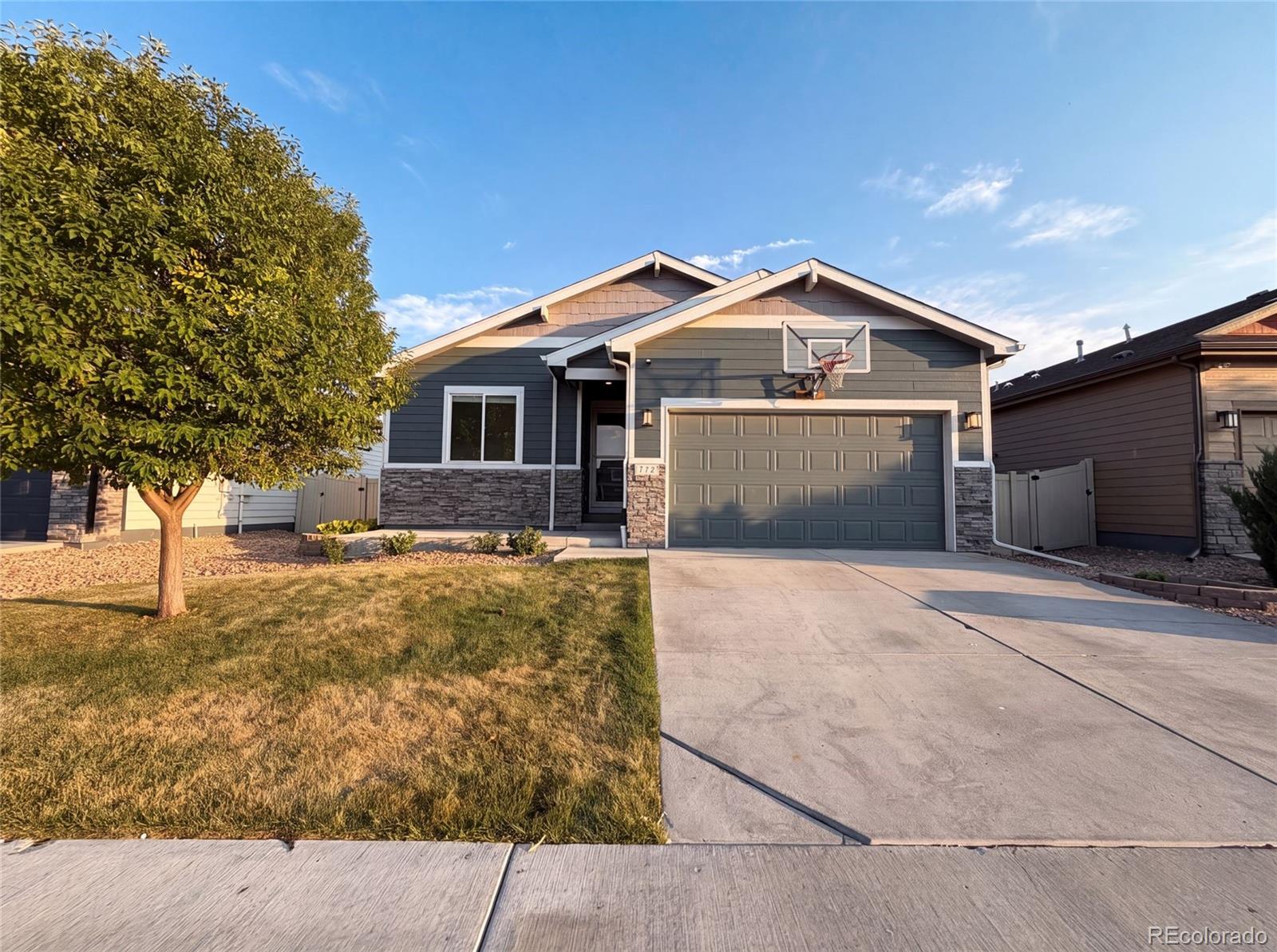 712 N Country Trl, Ault, CO 80610