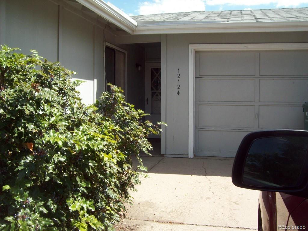 12124 E Oregon Dr, Aurora, CO 80012