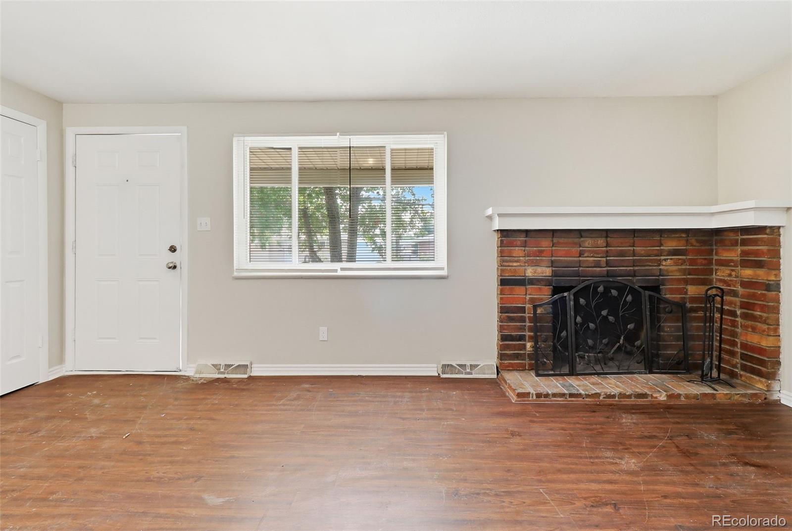 263 Aspen Dr, Brighton, CO 80601
