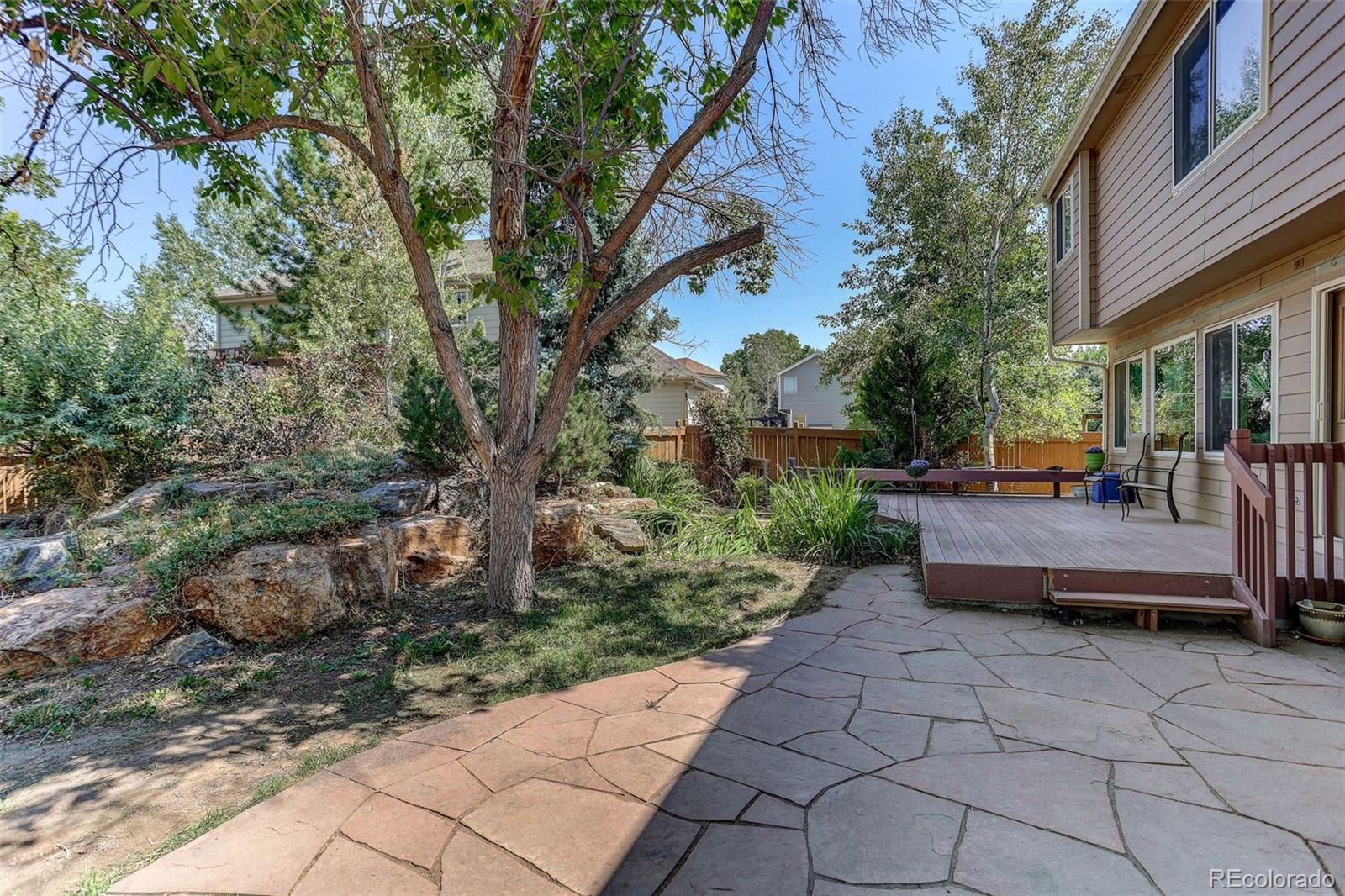 16392 E Hialeah Dr, Centennial, CO 80015