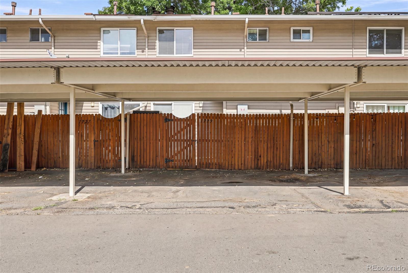 1935 S Peoria St, Aurora, CO 80014