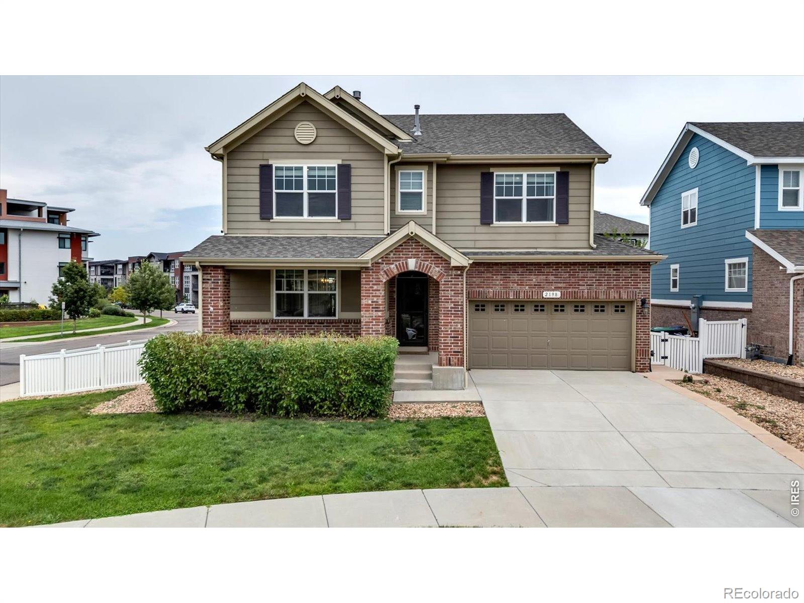 2198 Steppe Dr, Longmont, CO 80504