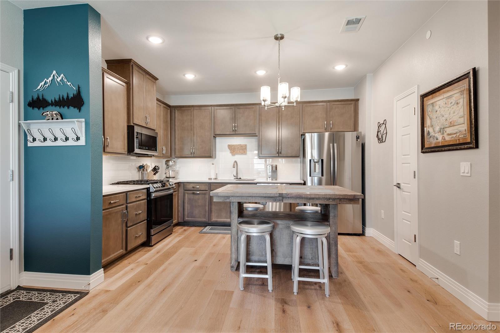 1861 S Dunkirk St #307, Aurora, CO 80017