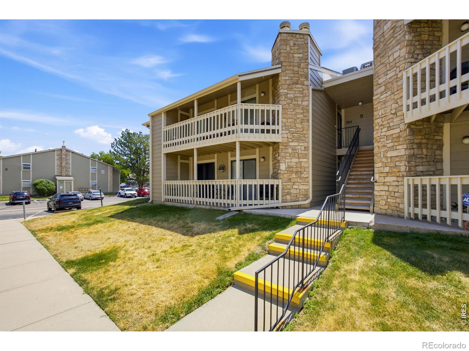 8225 Fairmount Dr #105, Denver, CO 80247