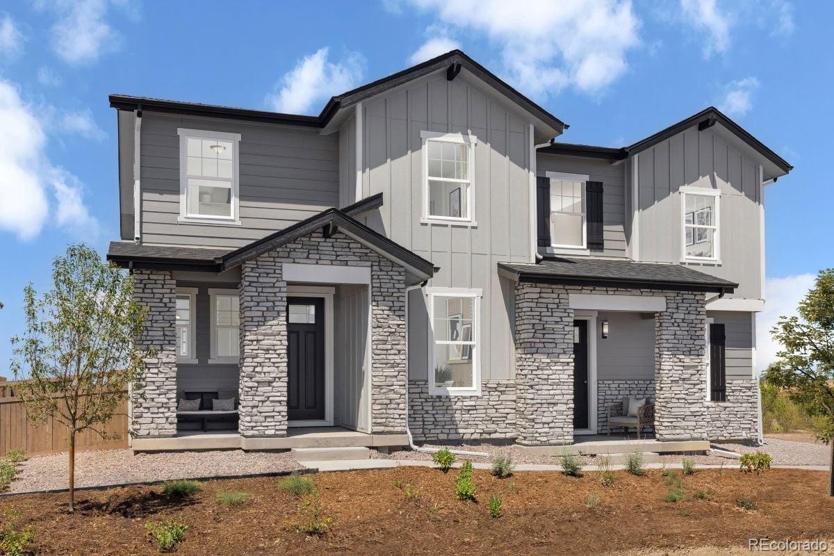 24401 E 52nd Ave, Aurora, CO 80019