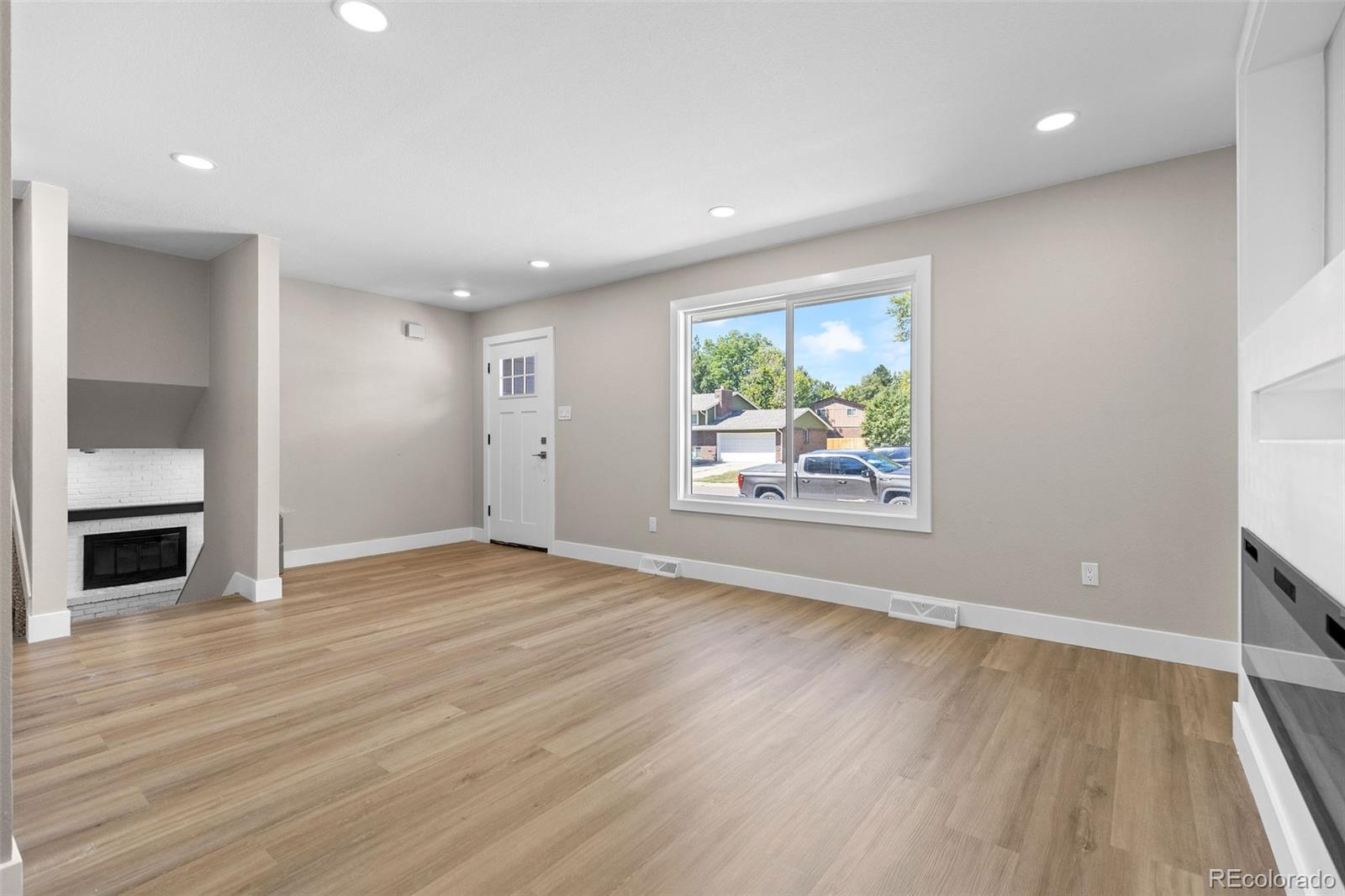 6438 S Harlan Way, Littleton, CO 80123