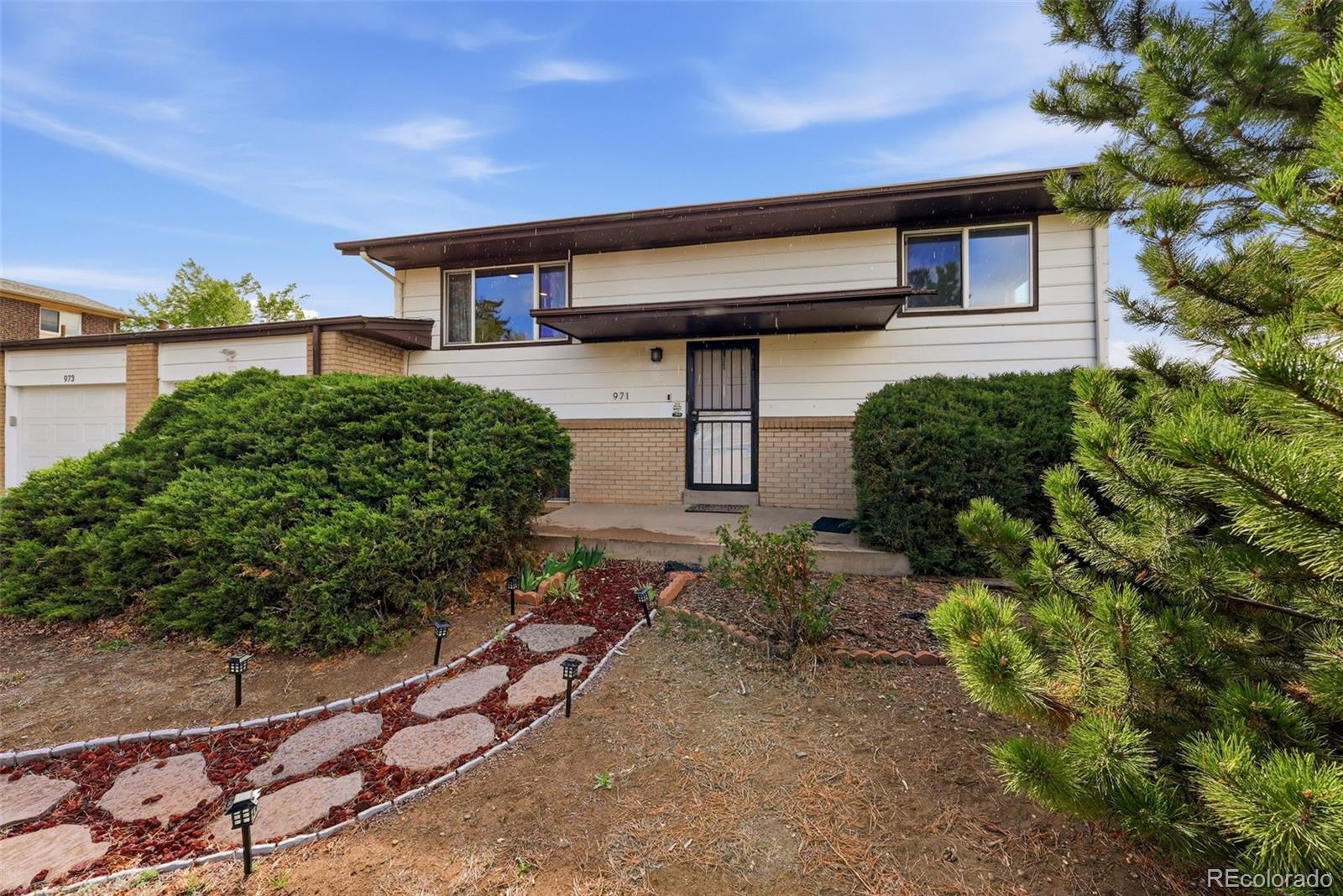 971 S Yarrow St, Denver, CO 80226