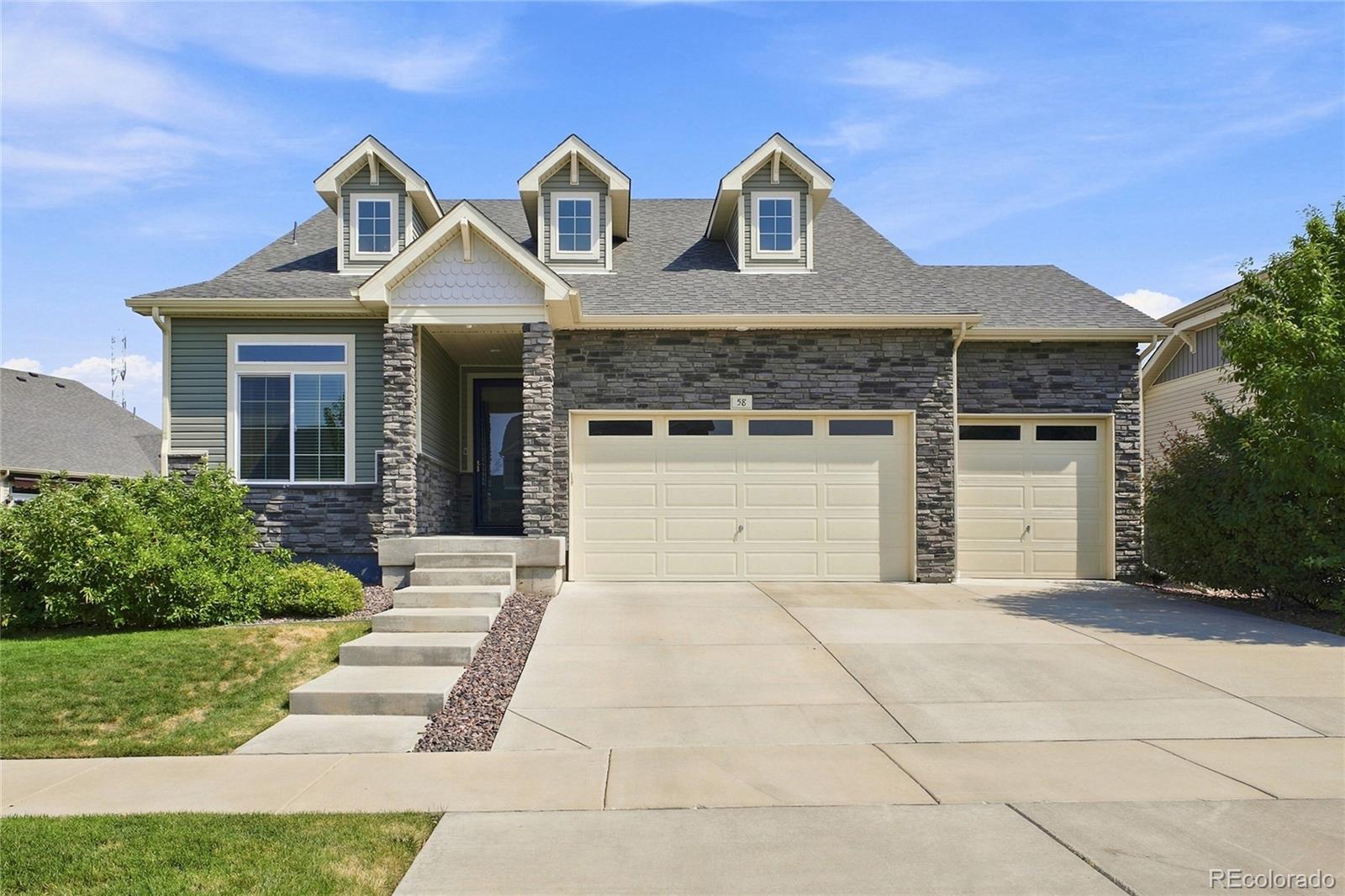 58 S Oak Hill Ct, Aurora, CO 80018